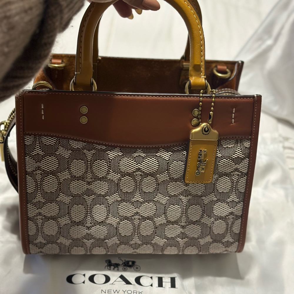 Coach Rogue 25 In Signature Textile Jacquard